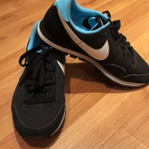 Nike air sneakers